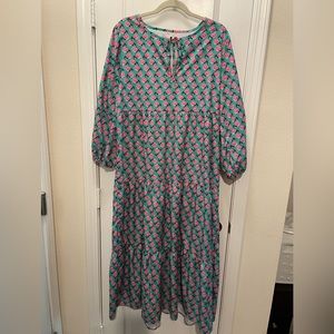 Pink and teal long flower dress 🌸 Size large.